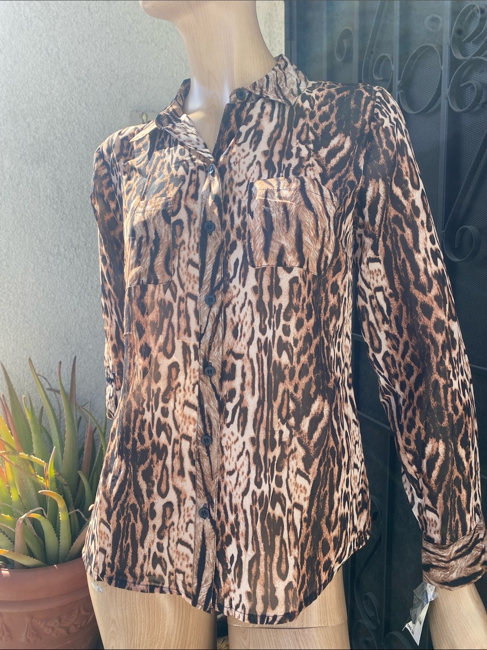INC International Concepts Brown & Black Leopard Print Button-Front Shirt
